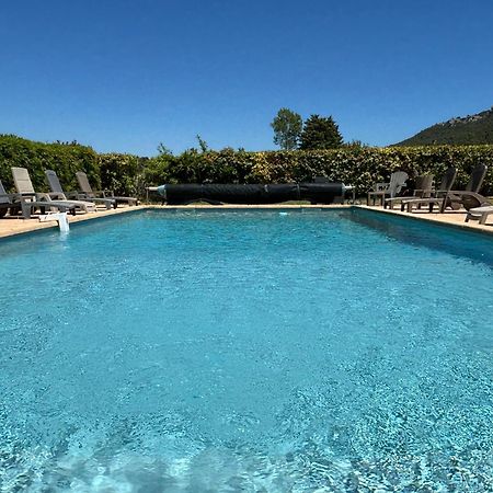 Appart. 4 Pers A 6 Kms De Cassis Avec Acces Piscine Roquefort-la-Bédoule Exterior photo