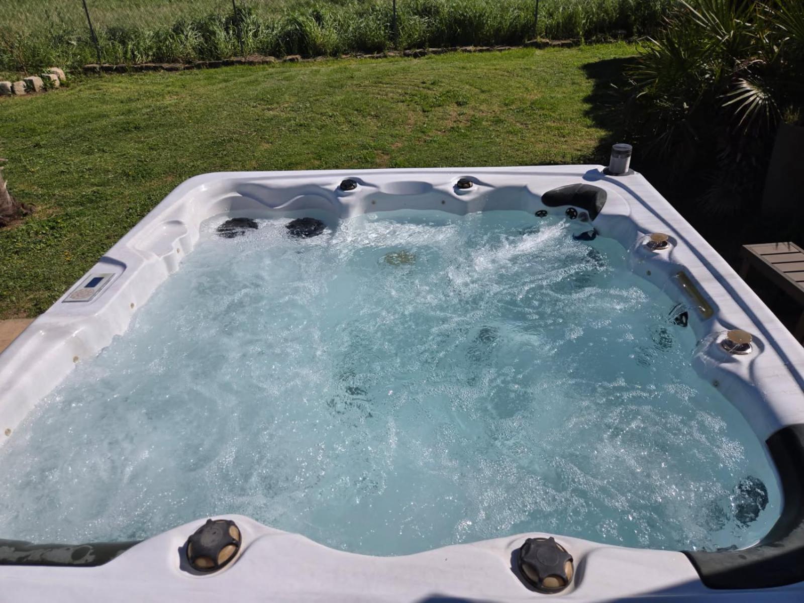 Appart. 4 Pers A 6 Kms De Cassis Avec Acces Piscine Roquefort-la-Bédoule Exterior photo